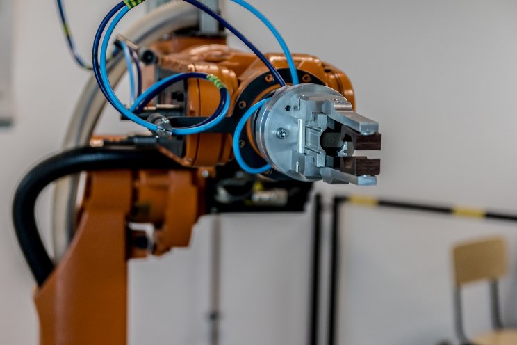 Martin Stolze start met afdeling robotica Martin Stolze start met afdeling robotica
