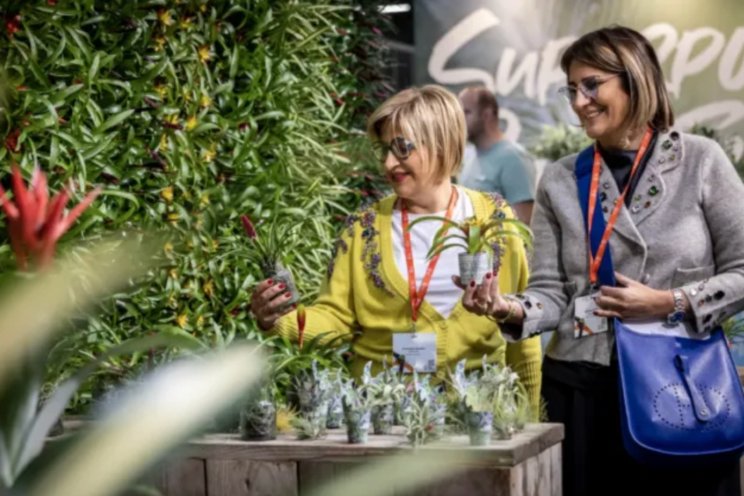 Trade Fair Aalsmeer start dit jaar een dag eerder Trade Fair Aalsmeer start dit jaar een dag eerder