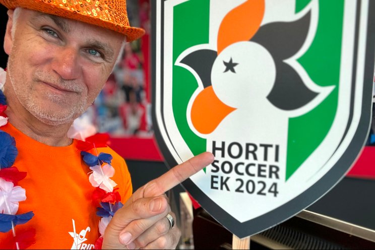 Luister de hele dag naar Hortisoccer-updates! Luister de hele dag naar Hortisoccer-updates!