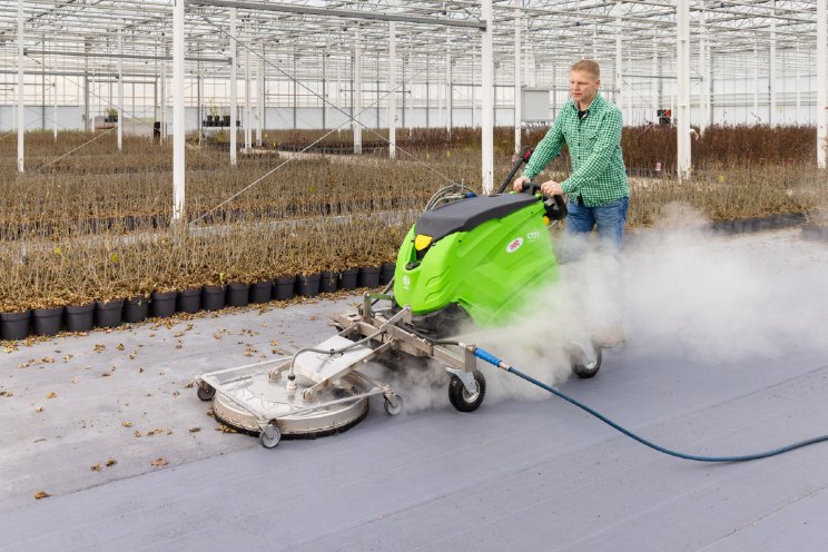 Floorcleaner+ reinigt waterdoorlatende vloeren Floorcleaner+ reinigt waterdoorlatende vloeren